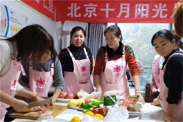 學(xué)月嫂一般的學(xué)多長(cháng)時(shí)間？學(xué)費是多少？